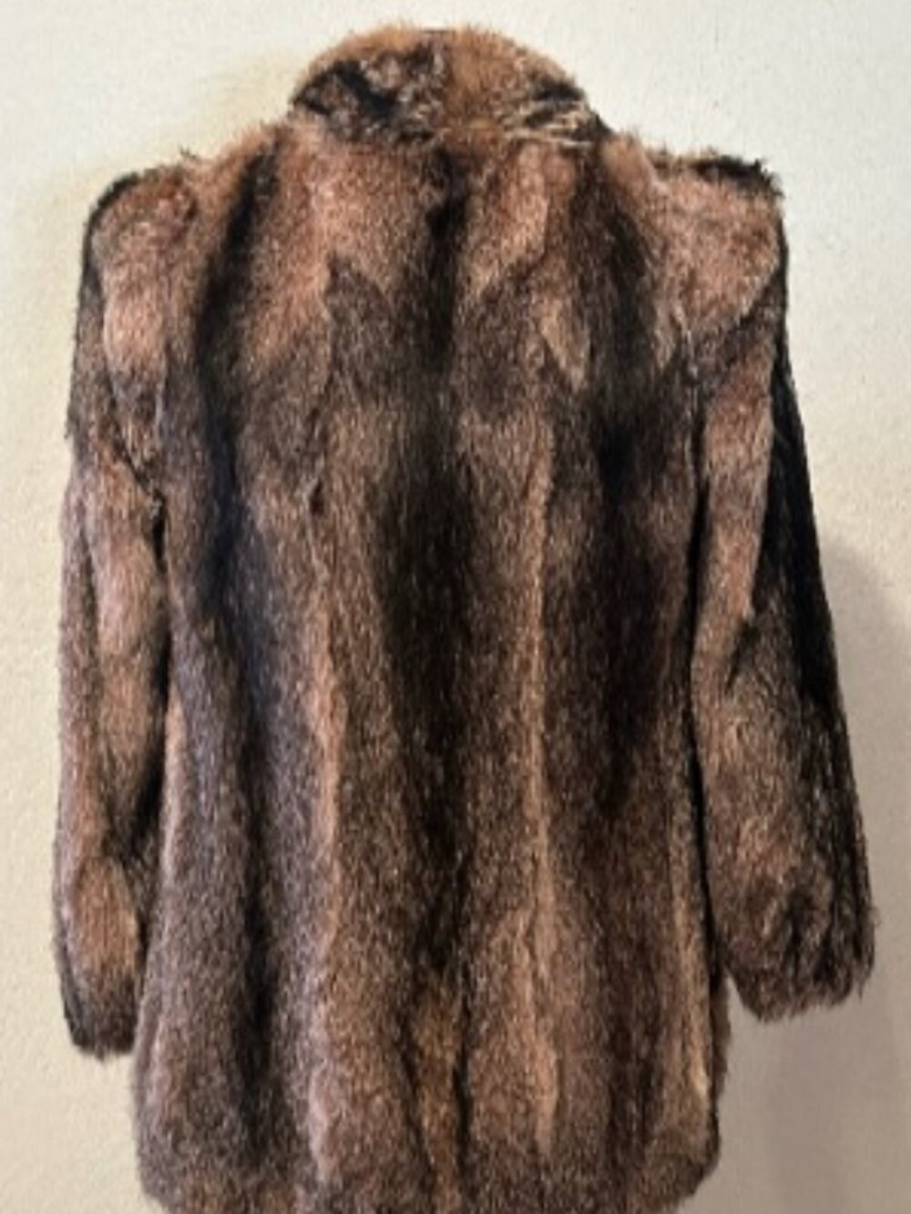 Fur Coat Fully Lined - Picture 2 of 3